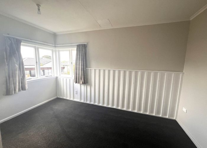  at 35A Glengarry Road, Glen Eden, Waitakere City, Auckland