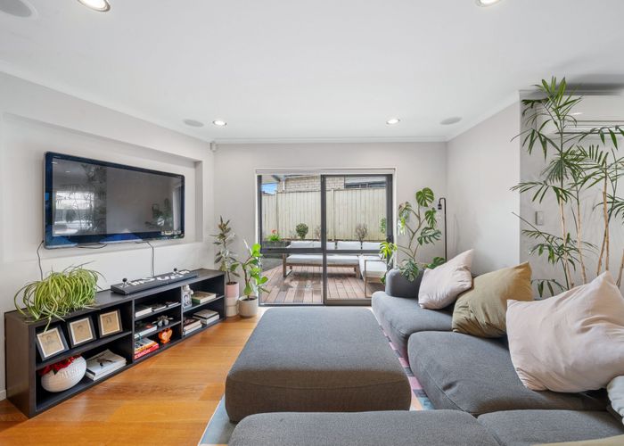  at 29 Silvana Drive, Manukau, Manukau City, Auckland