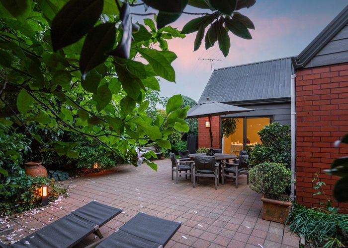 at 5 Pasadena Place, Harewood, Christchurch