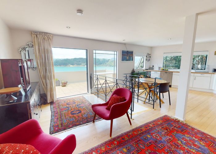  at 2/79 Grafton Road, Roseneath, Wellington