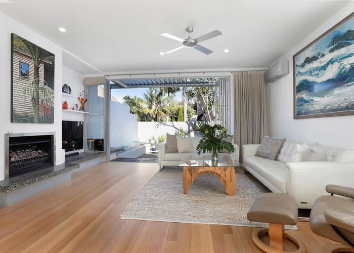  at 6/2 Campbell Road, Takapuna, Auckland