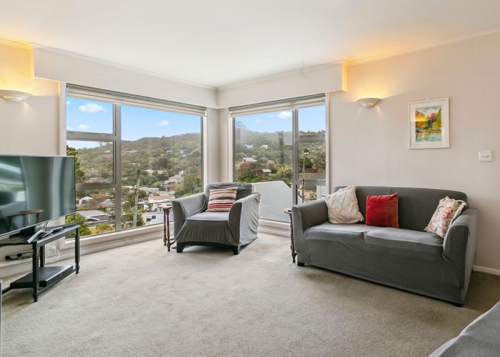  at 27 David Crescent, Karori, Wellington