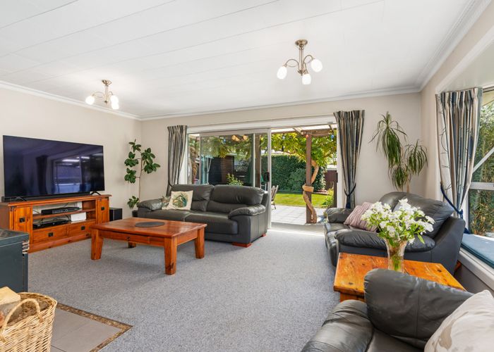  at 36 Solway Avenue, Ilam, Christchurch City, Canterbury