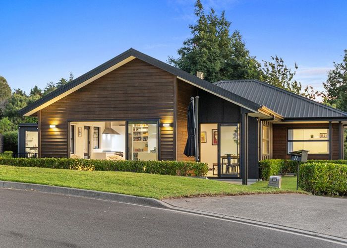  at 27 Greenvale Place, Welcome Bay, Tauranga, Bay Of Plenty