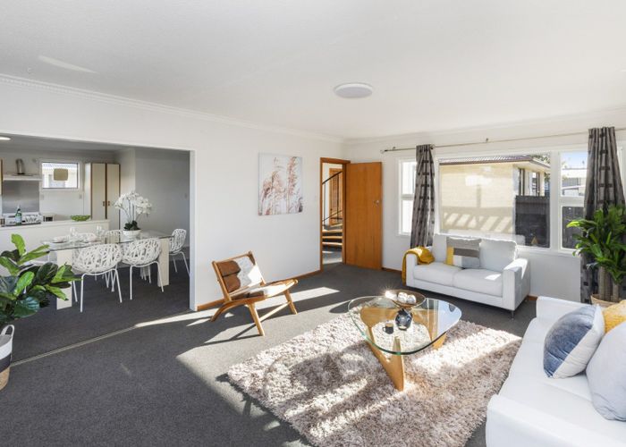  at 11 and 11A Eglinton Street, Avondale, Christchurch City, Canterbury