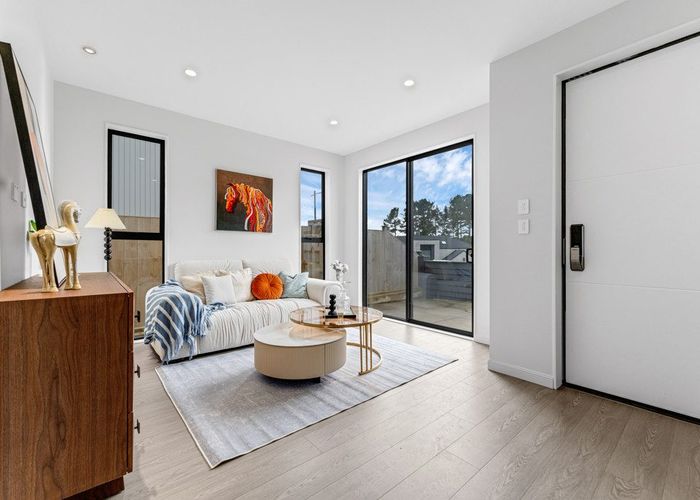  at 12 Greenstead Close, Flat Bush, Manukau City, Auckland