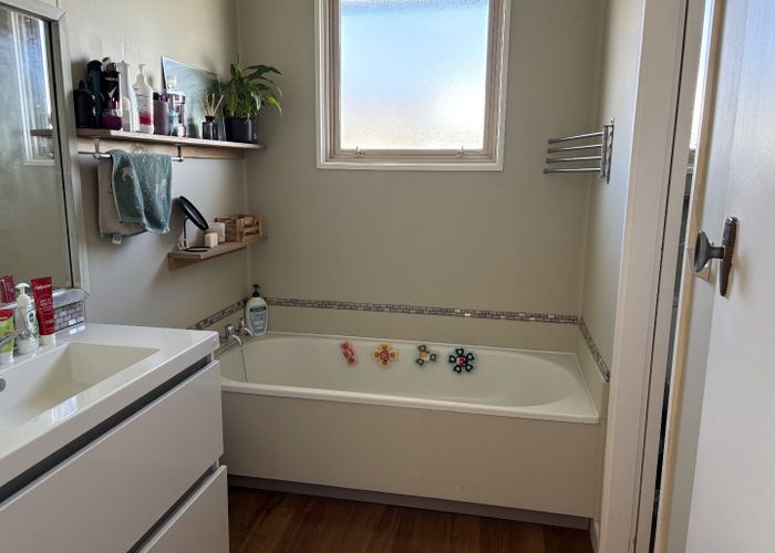  at 13 Kelvin Crescent, Allenton, Ashburton, Canterbury