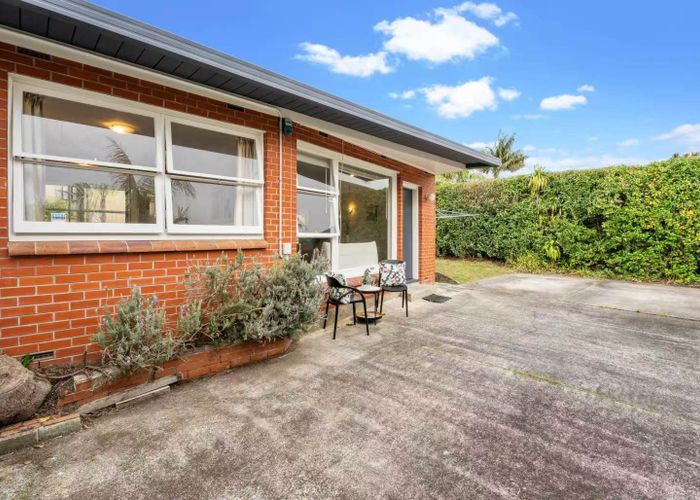  at 2/29 Dudley Road, Mission Bay, Auckland City, Auckland