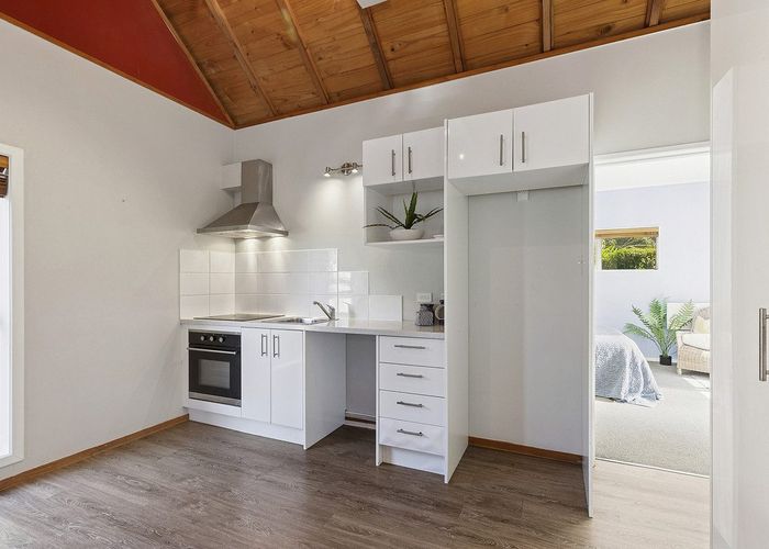  at 39a Bodmin Terrace, Camborne, Porirua, Wellington