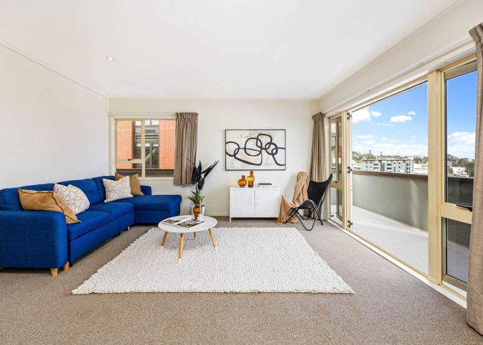  at 11/39 Mt Eden Road, Grafton, Auckland City, Auckland