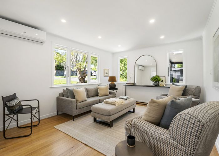  at 10 Park Avenue, Northcote, North Shore City, Auckland