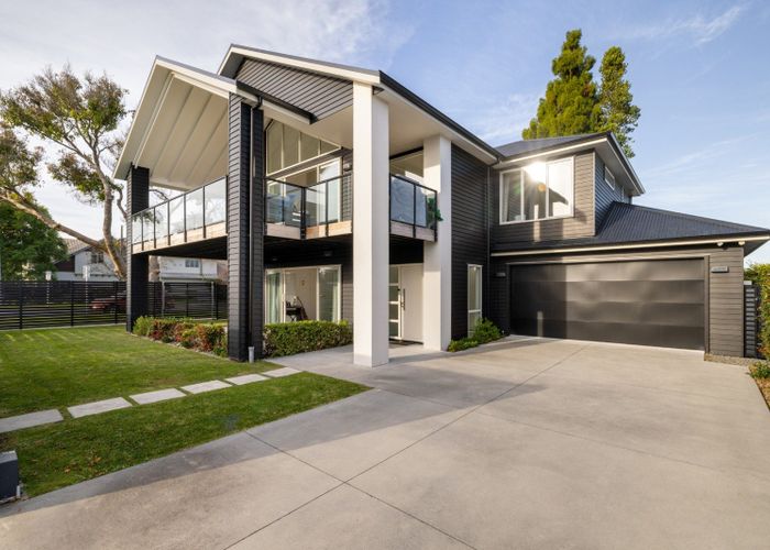  at 76 Edgecumbe Road, Tauranga