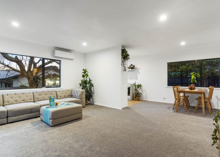 at 21B Panorama Road, Mount Wellington, Auckland