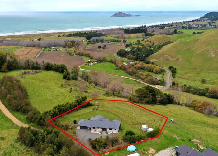 Free property data for 1993 Waimarama Road, Waimarama homes.co.nz