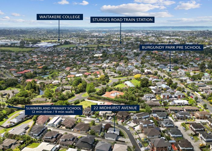  at 22 Midhurst Avenue, Henderson, Auckland
