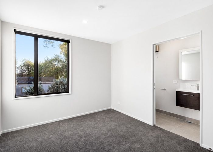  at 79 Edmonton Road, Henderson, Waitakere City, Auckland