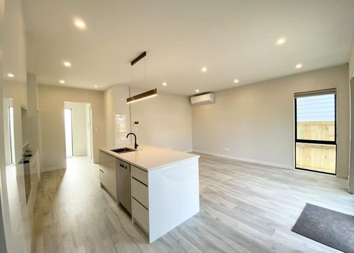  at 1B Gregory Place, Mount Roskill, Auckland