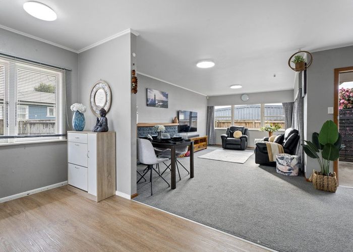  at 25 Coleridge Drive, Enderley, Hamilton