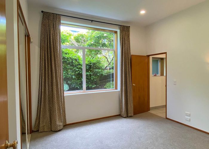  at 1/30A Belle Vue Avenue, Northcote Point, North Shore City, Auckland