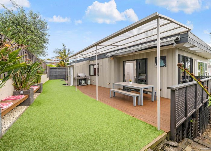  at 1/66 Finnerty Avenue, Howick, Auckland
