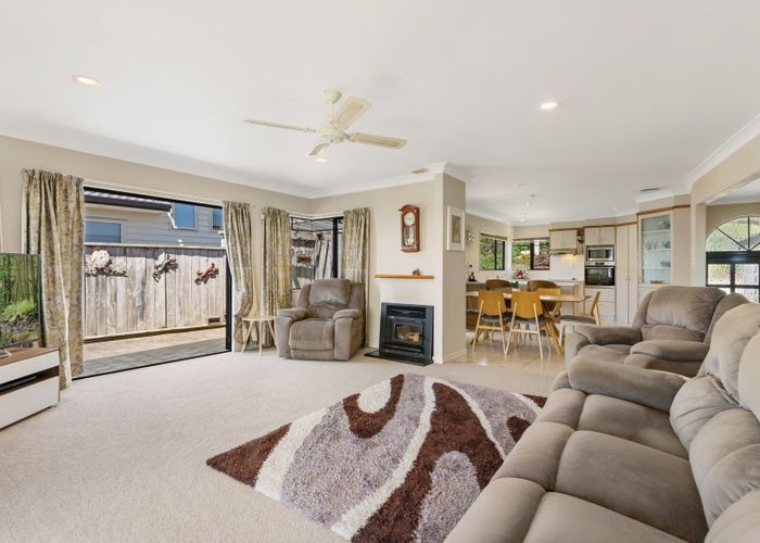  at 14 Lorrigan Way, Welcome Bay, Tauranga, Bay Of Plenty