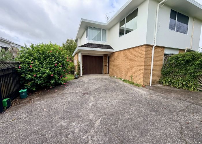  at 2/30 Princes Street, Northcote Point, North Shore City, Auckland