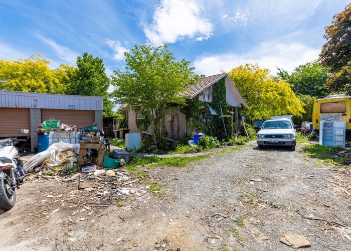  at 8C Leeman Place, Redwood, Christchurch