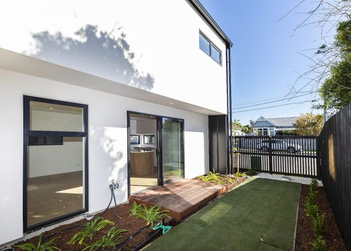 at 2/24 Southey Street, Sydenham, Christchurch City, Canterbury