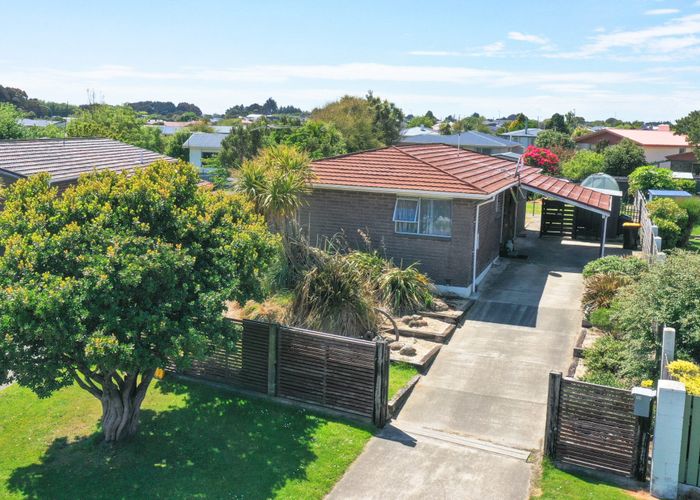  at 121 Dunbeath Crescent, Kew, Invercargill