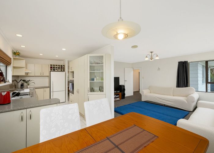  at 1 Cedar Heights Avenue, Massey, Waitakere City, Auckland