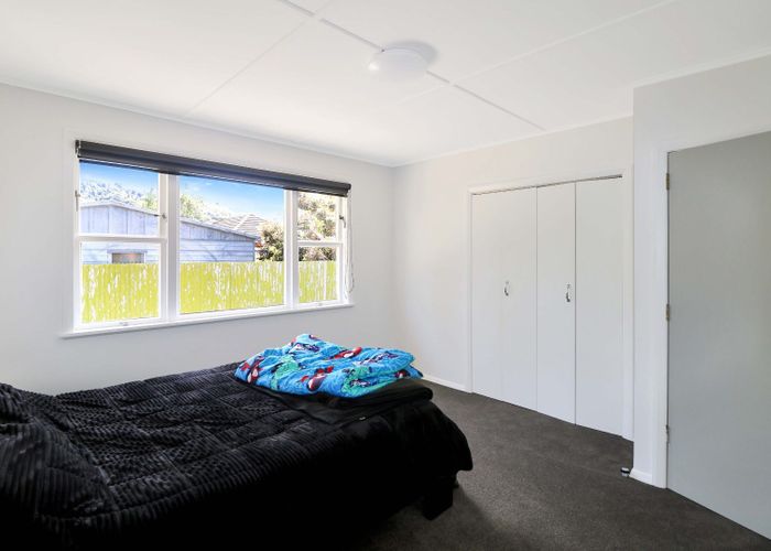  at 2/39 Tararua Street, Trentham, Upper Hutt, Wellington