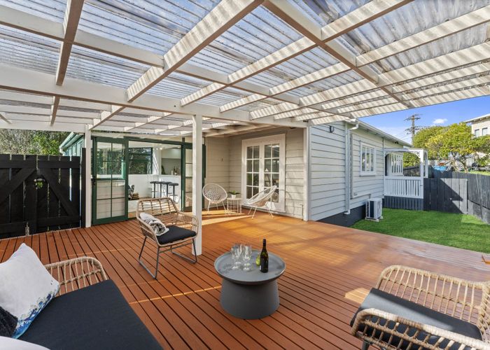  at 24A Tahi Terrace, Glen Eden, Waitakere City, Auckland