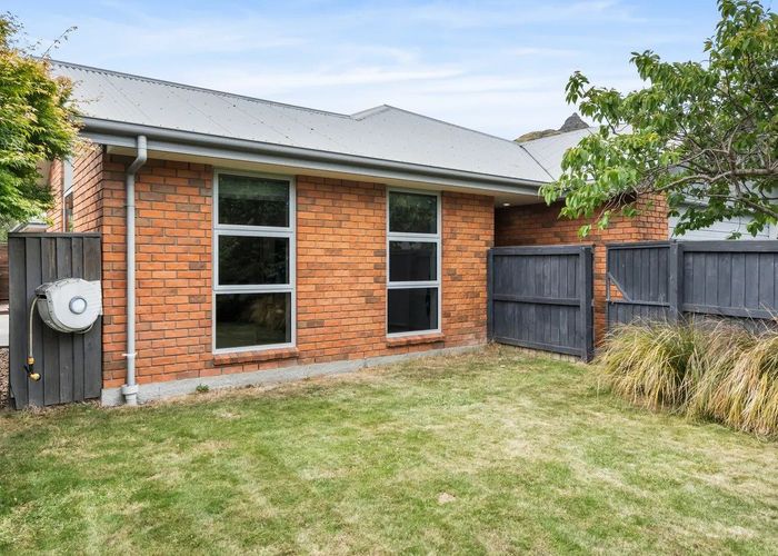  at 11 The Tors, Heathcote Valley, Christchurch