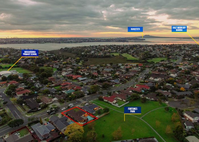  at 186 Prince Regent Drive, Farm Cove, Auckland