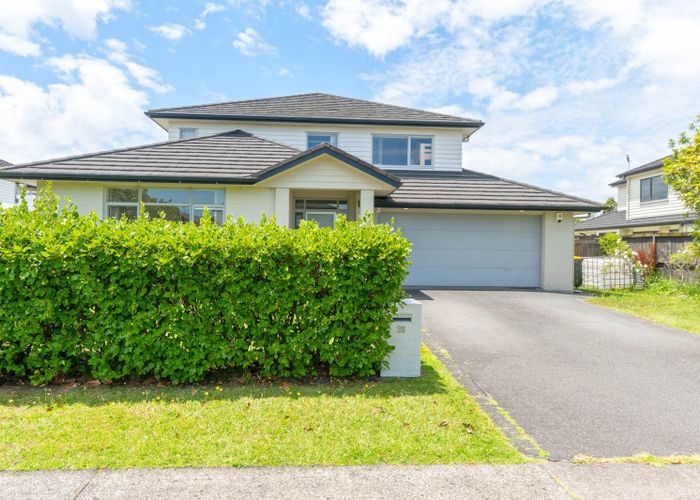  at 28 Lake Drive, Karaka, Papakura
