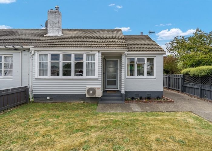  at 4 Treadwell Street, Naenae, Lower Hutt