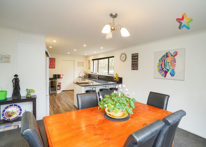  at 220 Mill Road South, Seaward Bush, Invercargill
