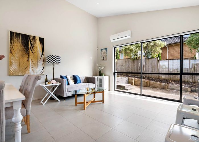  at 32 Leburn Crescent, Flat Bush, Auckland
