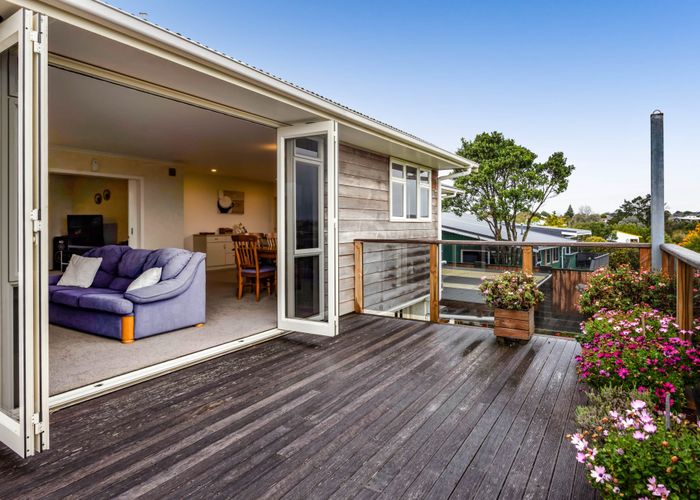  at 21 Longview Drive, Merrilands, New Plymouth, Taranaki