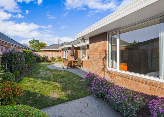 at 2/21 Brigham Drive, Halswell, Christchurch