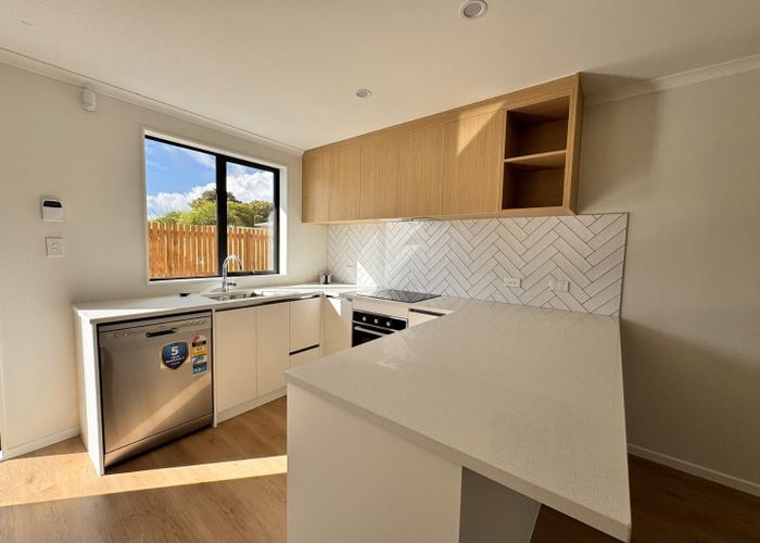  at 3/31 Normandy Place, Henderson, Auckland