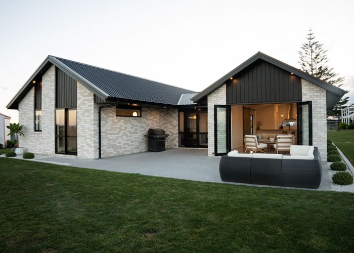  at 89 Burbush Road, Burbush, Hamilton