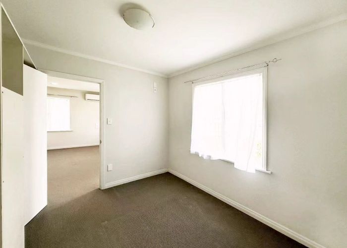  at 78 Te Atatu Road, Te Atatu South, Waitakere City, Auckland