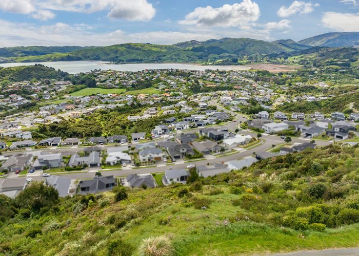  at 31 Pacific View, Whitby, Porirua, Wellington