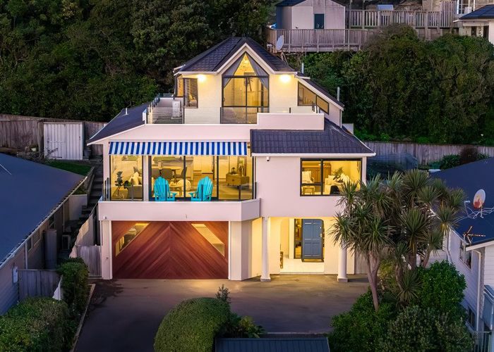  at 24 Sunset Parade, Plimmerton, Porirua, Wellington