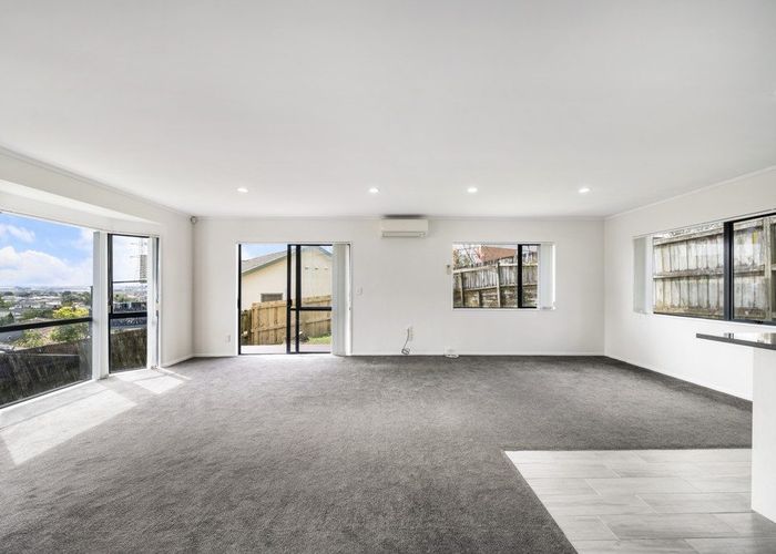  at 16A Lowburn Place, Clover Park, Manukau City, Auckland