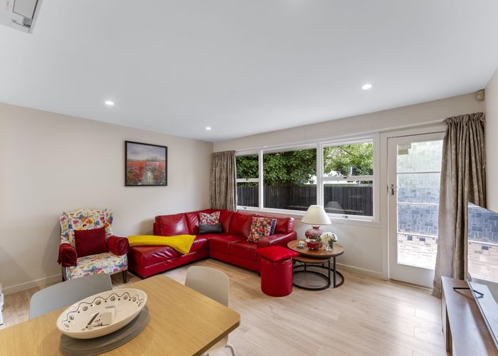 at 4/82 Holly Road, St. Albans, Christchurch City, Canterbury