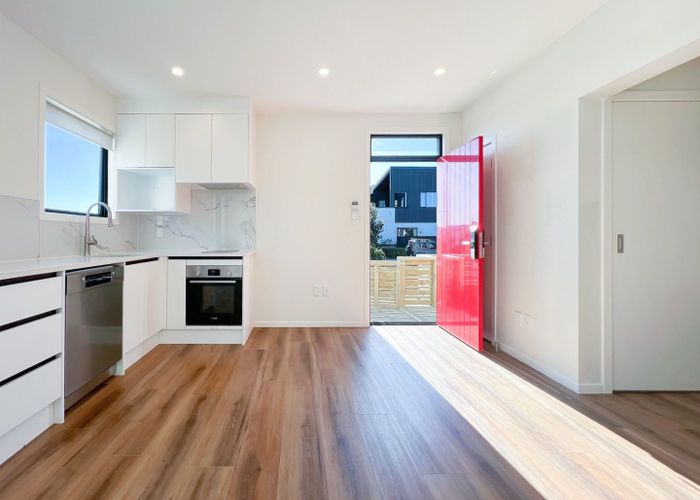  at 21A Tahingamanu Road, Hobsonville, Waitakere City, Auckland
