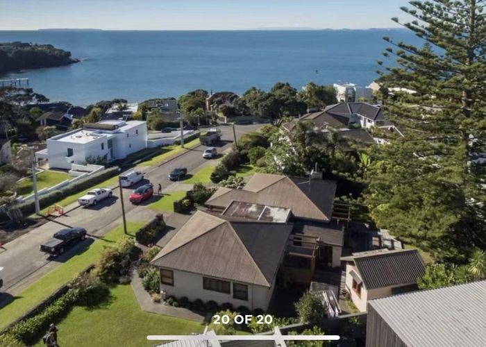  at 1 Falmouth St, Murrays Bay, North Shore City, Auckland