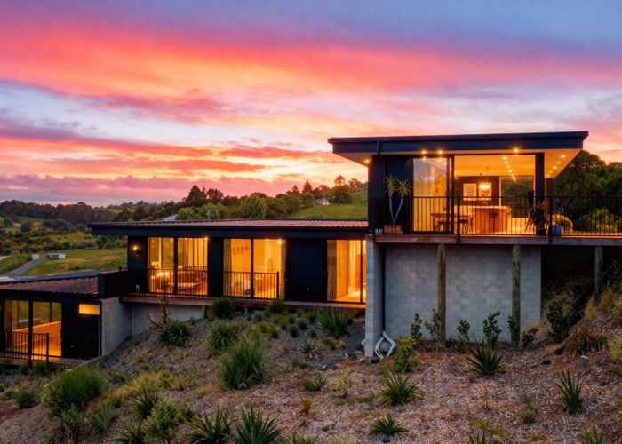  at 181 Point View Drive, East Tamaki Heights, Manukau City, Auckland